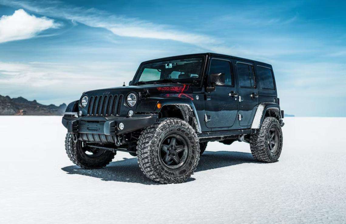 The M8 2023 BMW M8 Competition Convertibke